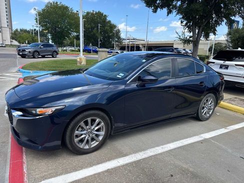 Used 2019 MAZDA MAZDA3 Sedan FWD image 1