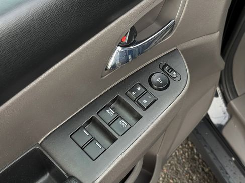 Used 2016 Honda Odyssey EX-L image 24