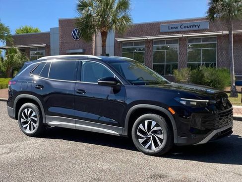 New 2026 Volkswagen Tiguan S FWD image 1