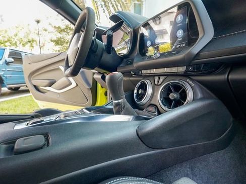 Used 2019 Chevrolet Camaro SS image 81