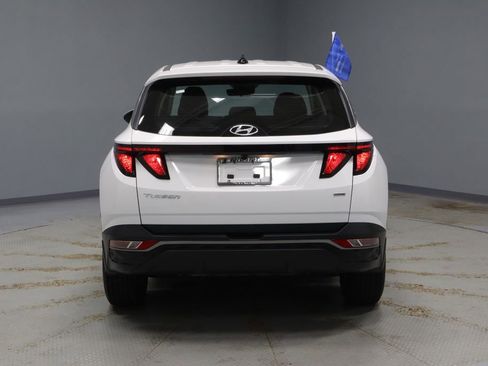 Used 2024 Hyundai Tucson SE AWD/4WD image 10