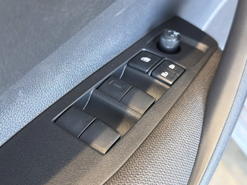 New 2027 Toyota Corolla LE FWD image 17