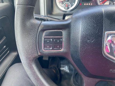 Used 2014 RAM 2500 Tradesman RWD image 16