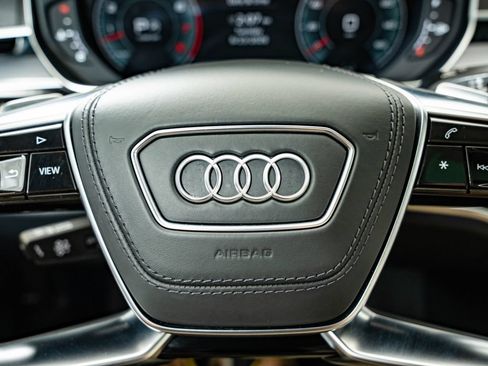 Certified 2025 Audi A8 L 3.0T w/ Executive Package AWD/4WD image 31