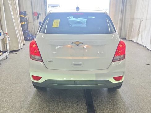 Used 2019 Chevrolet Trax LS FWD image 11