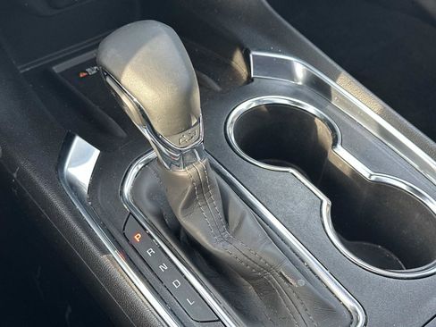 Certified 2023 Chevrolet Traverse LT w/ LT Premium Package image 35