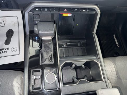 Used 2022 Toyota Tundra Limited image 23