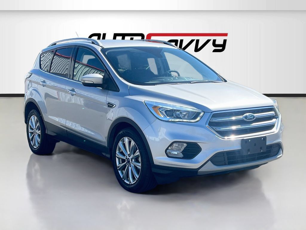Used 2017 Ford Escape Titanium FWD image 1