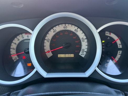 Used 2013 Toyota Tacoma PreRunner w/ SR5 Pkg image 25