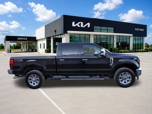 Used 2017 Ford F250 King Ranch w/ Chrome Package AWD/4WD image 4