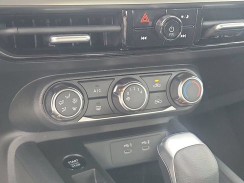 New 2026 Nissan Kicks S FWD image 28