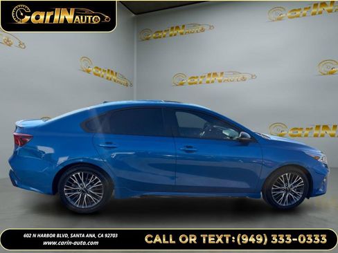 Used 2023 Kia Forte GT-Line w/ GT-Line Premium Package image 4
