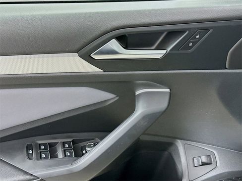 New 2026 Volkswagen Jetta SE image 21