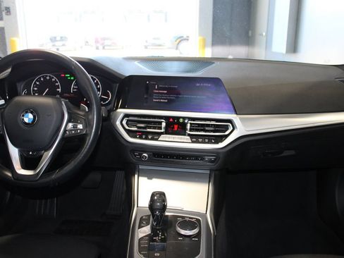 Used 2020 BMW 330i xDrive Sedan w/ Convenience Package AWD/4WD image 12