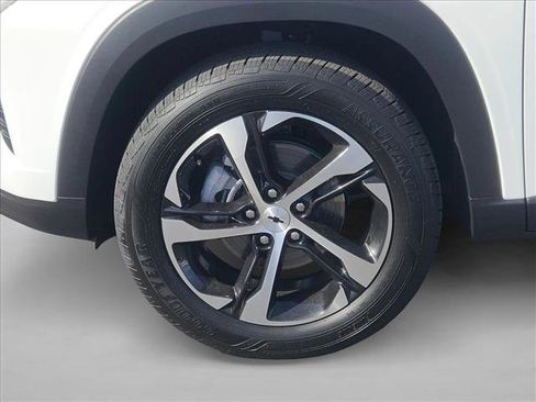 New 2026 Chevrolet Trax RS w/ Driver Confidence Package image 10