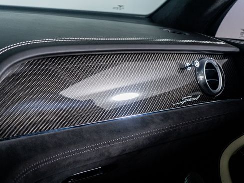 Used 2022 Bentley Bentayga Speed image 39