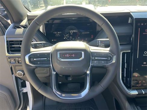 New 2026 GMC Yukon XL Elevation image 18