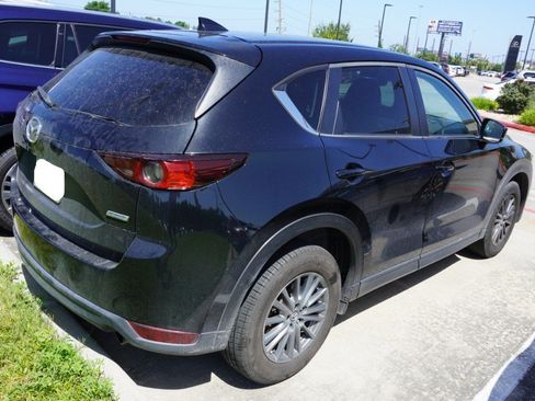 Used 2017 MAZDA CX-5 Touring w/ Preferred Equipment Package AWD/4WD image 4