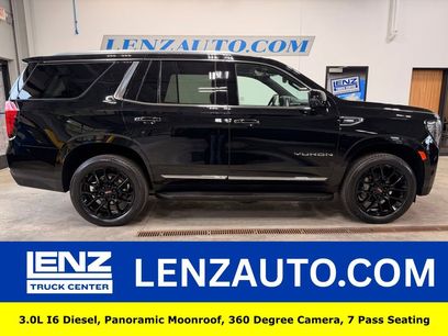 Used 2024 GMC Yukon SLT w/ SLT Premium Package
