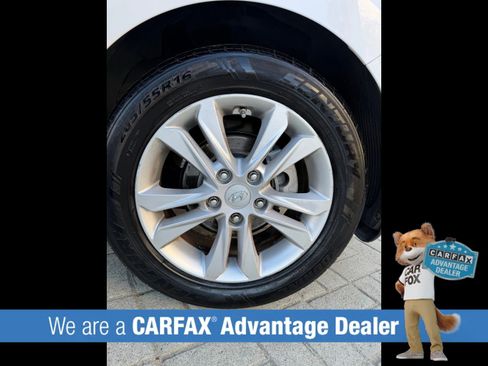Used 2014 Hyundai Elantra GT FWD image 22