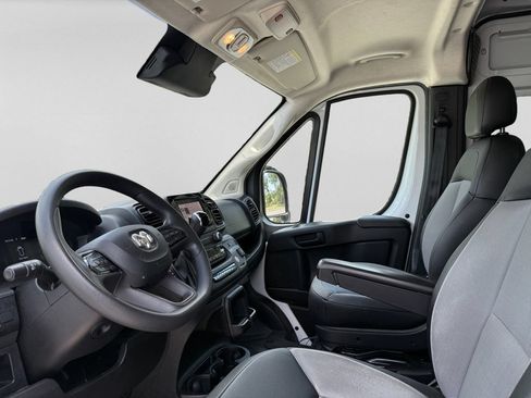 Used 2025 RAM ProMaster 3500 w/ Convenience Group FWD image 13