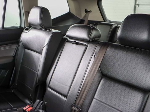 Used 2022 Volkswagen Atlas SE image 24