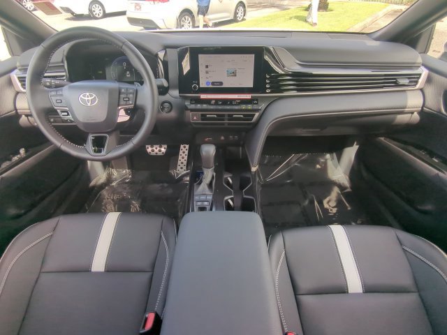 Certified 2026 Toyota Camry SE FWD image 15