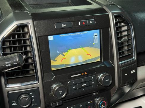 Used 2017 Ford F150 XLT w/ Equipment Group 302A Luxury image 46