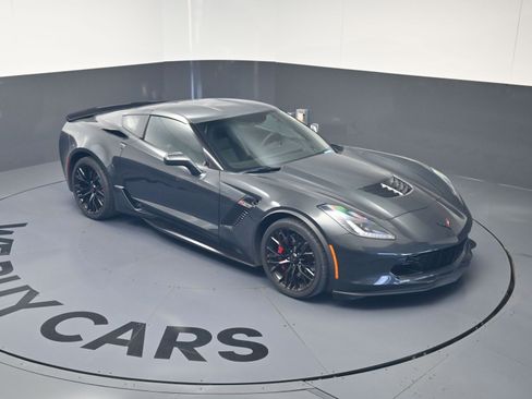 Used 2019 Chevrolet Corvette Z06 image 12