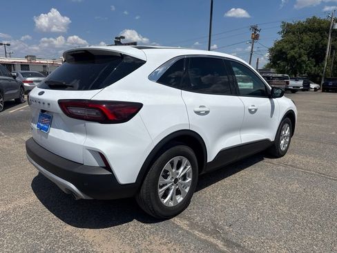 Used 2024 Ford Escape Active w/ Tech Pack #1 FWD image 4
