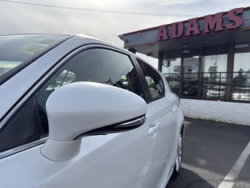 Used 2013 Lexus CT 200h w/ Premium Pkg w/Navigation image 20