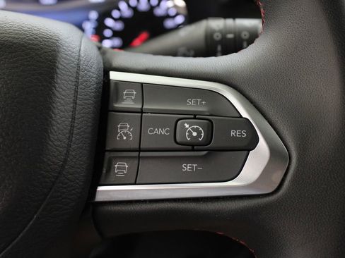 Used 2024 Jeep Compass Trailhawk AWD/4WD image 25