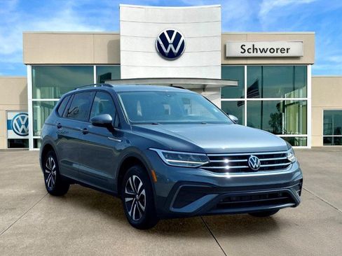 Certified 2023 Volkswagen Tiguan S FWD image 4