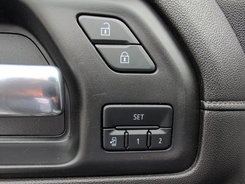 Used 2022 Chevrolet Silverado 2500 High Country w/ Z71 Off-Road Package image 19