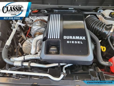 Used 2025 Chevrolet Silverado 1500 RST w/ LPO, Dark Essentials Package AWD/4WD image 30