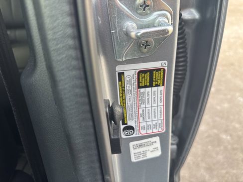 Certified 2025 Subaru Crosstrek 2.5i Limited image 12