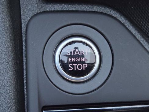 Certified 2025 Nissan Sentra S image 28