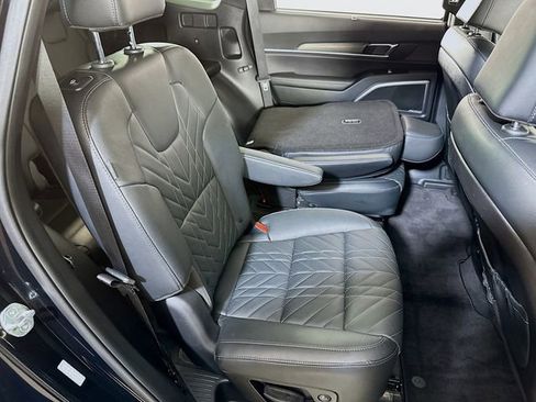 Used 2024 Kia Telluride EX X-Line image 16