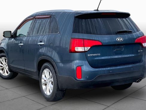 Used 2015 Kia Sorento EX w/ EX V6 Touring Package FWD image 12
