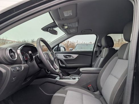 Used 2024 Chevrolet Blazer LT w/ Midnight/Sport Edition image 8
