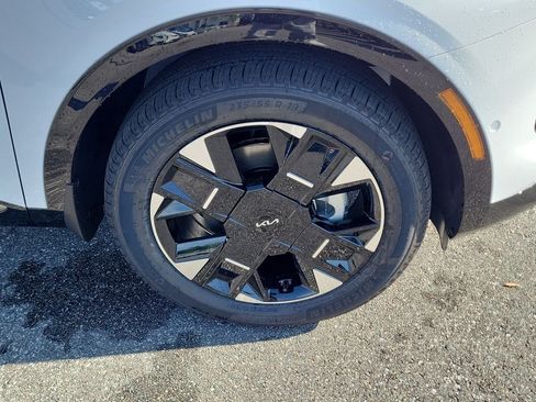 New 2026 Kia Sportage SX AWD/4WD image 42
