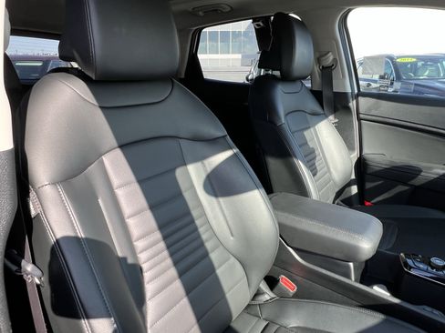 Certified 2024 Kia Sportage SX image 14