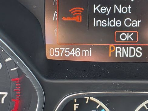 Used 2017 Ford Escape Titanium FWD image 28