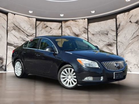 Used 2012 Buick Regal Premium image 1