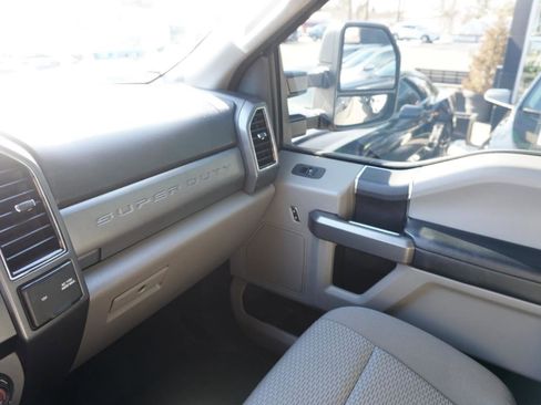 Used 2020 Ford F250 XLT w/ Snow Plow Prep Package image 20