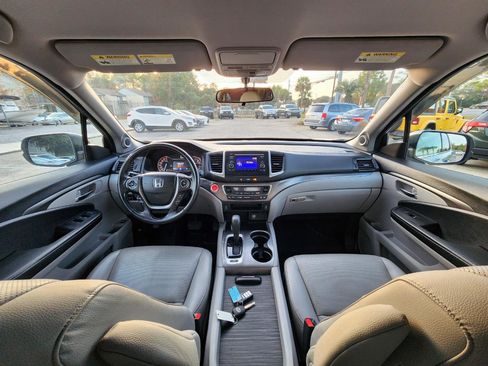 Used 2018 Honda Ridgeline RTL image 8