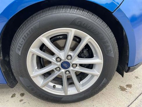Used 2018 Ford Focus SE FWD image 29