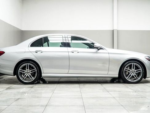 Used 2020 Mercedes-Benz E 350 4MATIC Sedan w/ Parking Assistance Package image 3