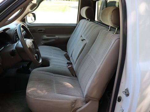 Used 2000 Toyota Tundra 2WD Regular Cab image 19
