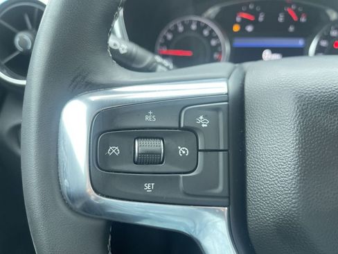 Used 2024 Chevrolet Blazer LT FWD image 19